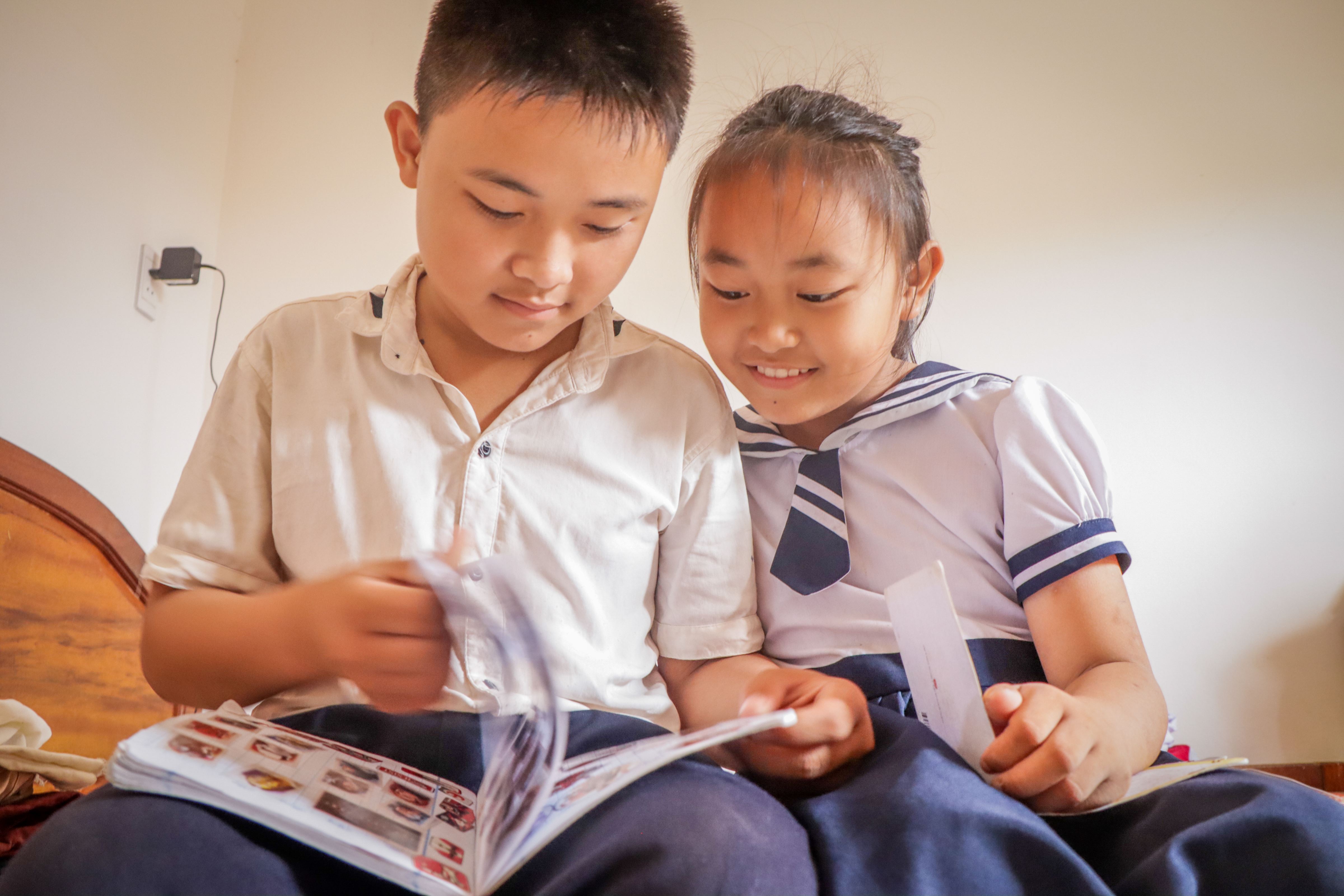 Vietnam keeps in touch with his sponsor Tracy through heart-warming letters