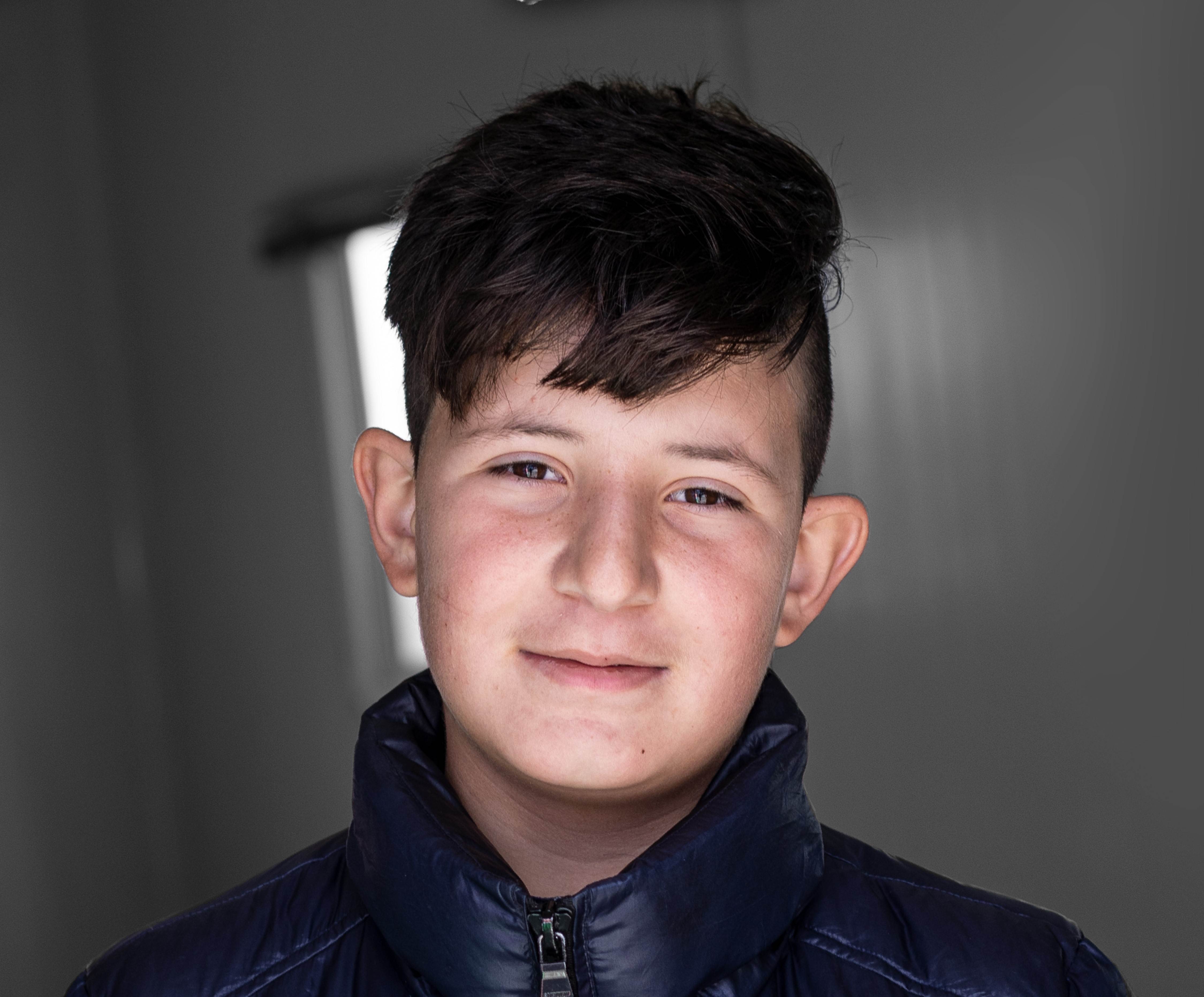 Firas, niño al que la poesía le ha ayudado a sanar