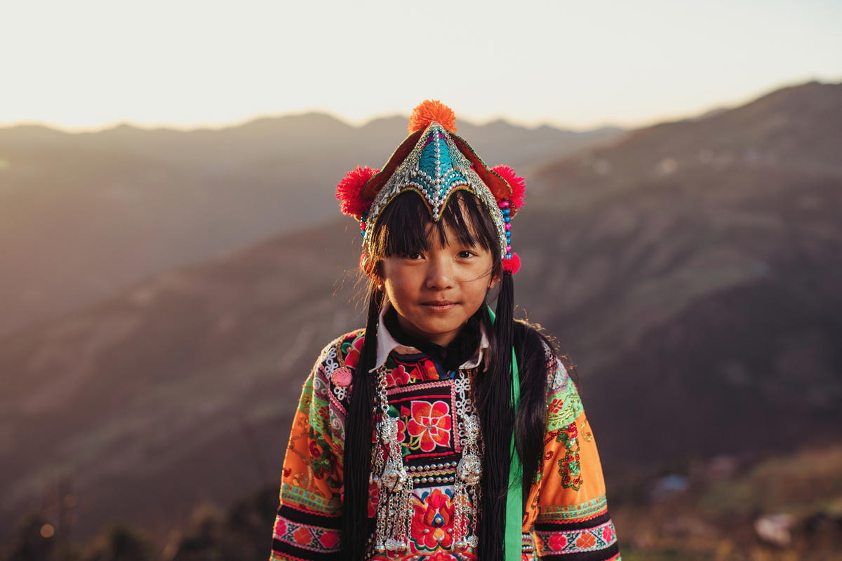 Chengzhen, se viste con trajes tradicionales