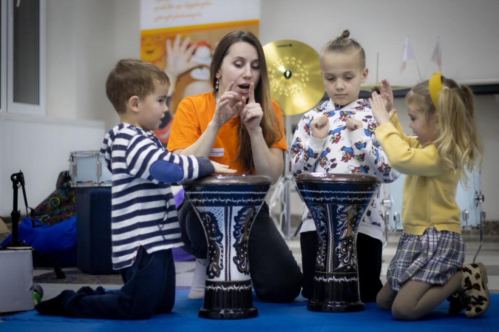 La escalada de ataques contra la infraestructura energética de Ucrania amenaza con un invierno de apagones