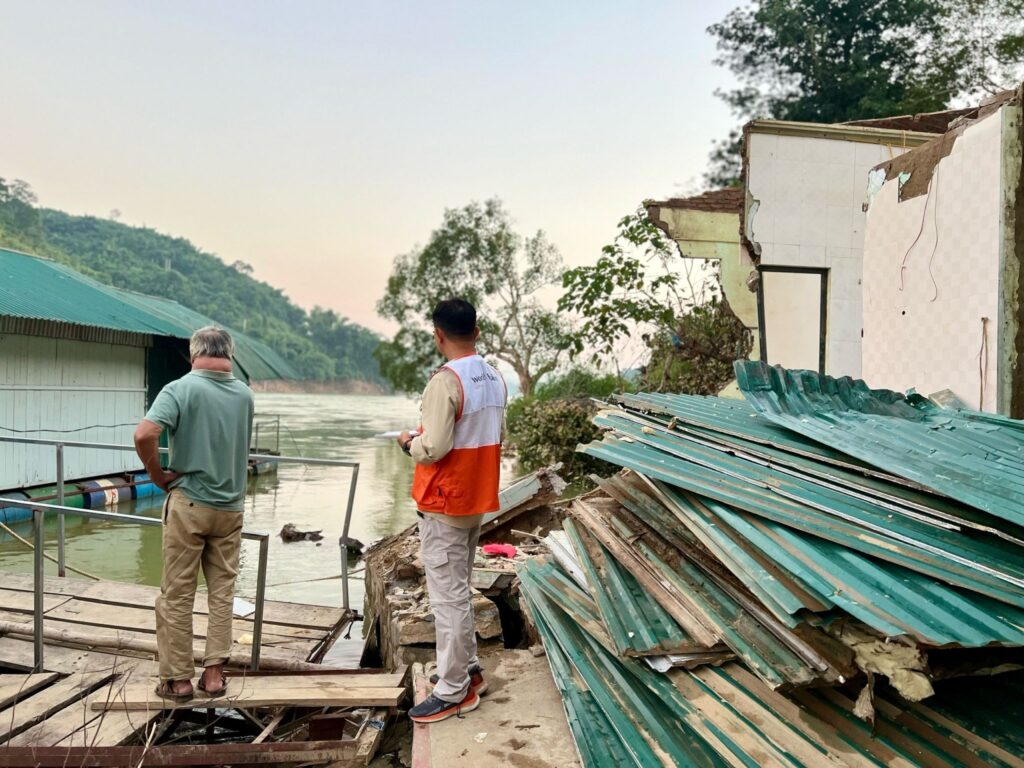 Emergencia - World Vision responde a las catastróficas inundaciones en el sudeste asiático